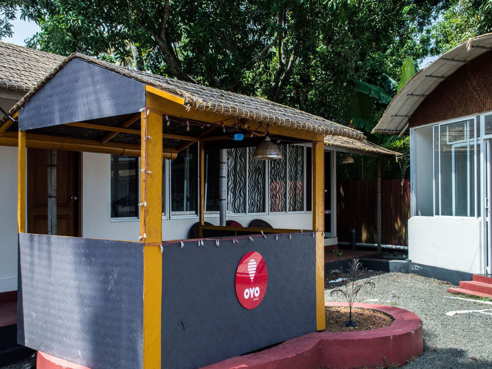Oyo 5237 Island Lake Resort Alappuzha Exterior foto